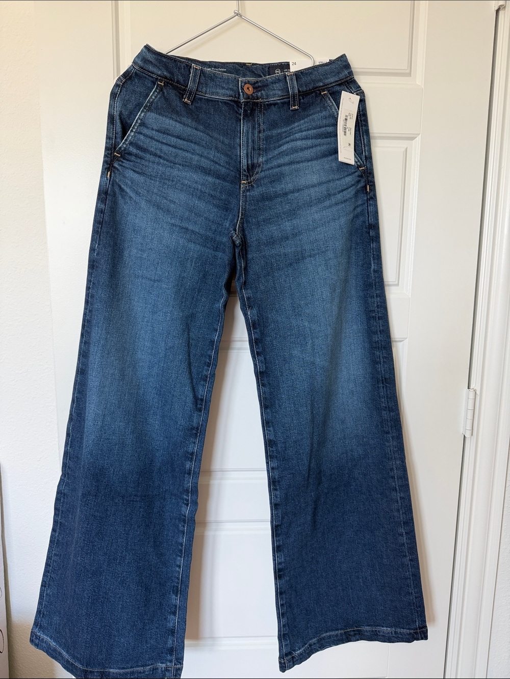 NWT AG Stella low slung palazzo jean, sz 24
